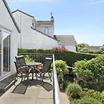 בית נופש Parkwood *