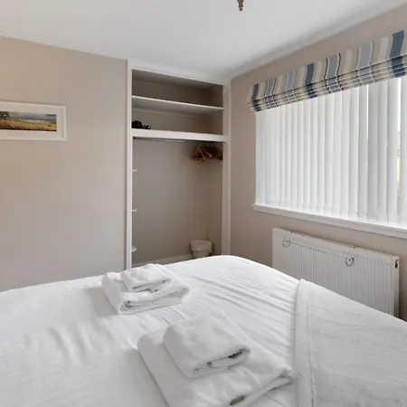 4 Bed In Ambleside Oc-Lr120 *