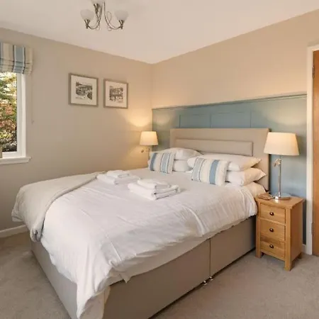 Prázdninový dům 4 Bed In Ambleside Oc-Lr120 *